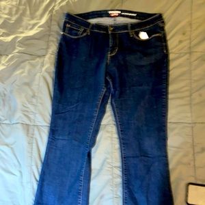 Denizen from Levi’s modern bootcut blue jeans stretch jeans